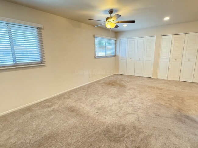 Building Photo - 6742 N 43rd Ave