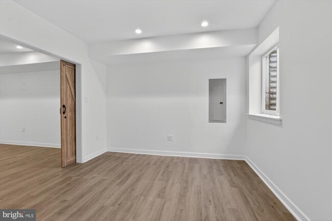 Building Photo - 3336 Salmon St