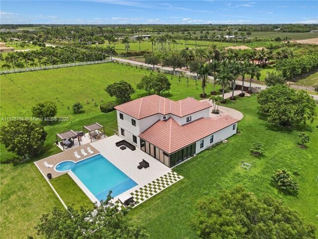 Building Photo - 34850 SW 218th Ave