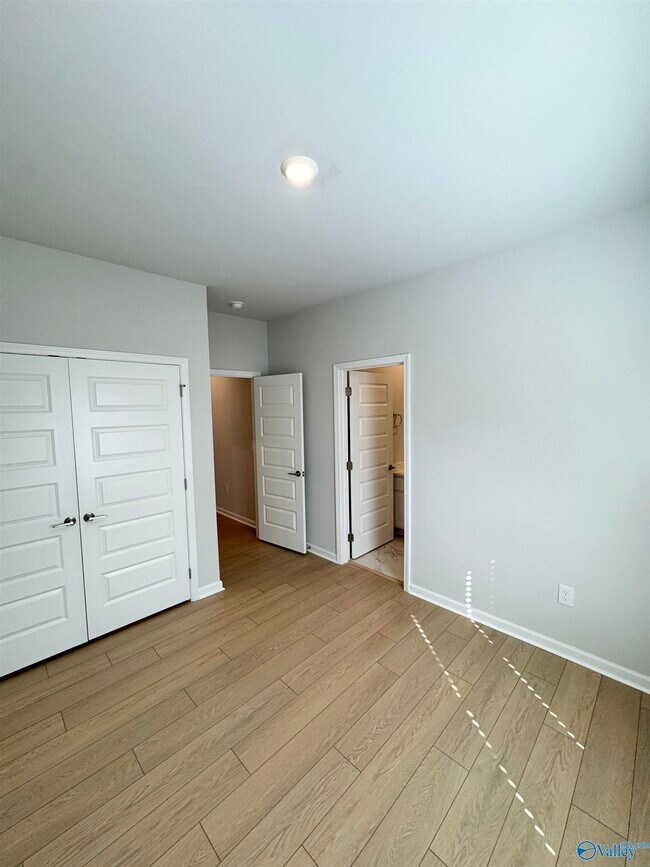 Building Photo - 28559 Halford Dr