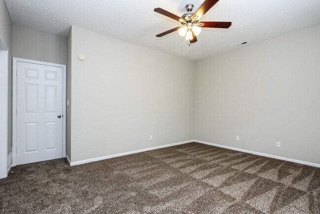 Building Photo - 5660 Dollar Forge Dr