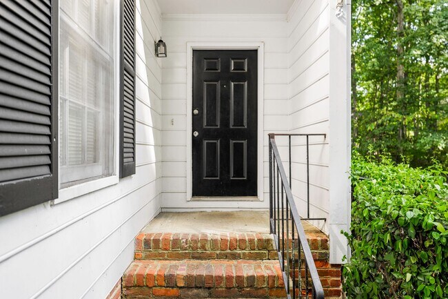 Building Photo - Great West End Two Bedroom Flat for rent