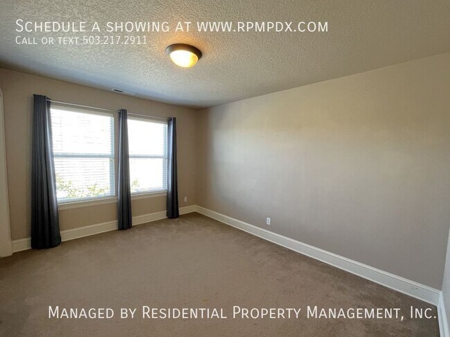 Building Photo - 4602 NW 126th Pl