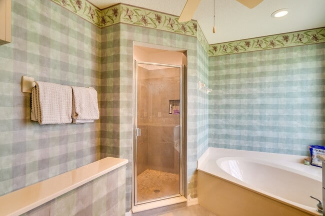 Building Photo - 2130 Rio Nuevo Dr