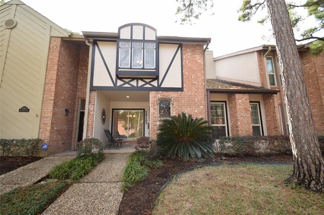 Building Photo - 15107 Kimberley Ct