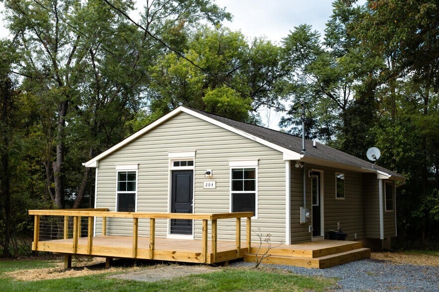 Building Photo - 204 Potomak Trail