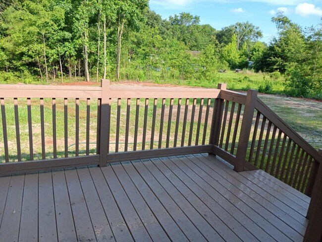 Building Photo - 1741 Horne Rd