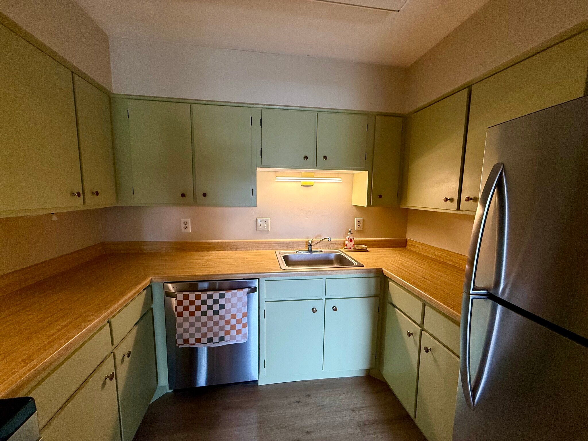 Building Photo - 3551 Timberline Trl