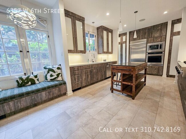 Building Photo - 6357 W 6th St