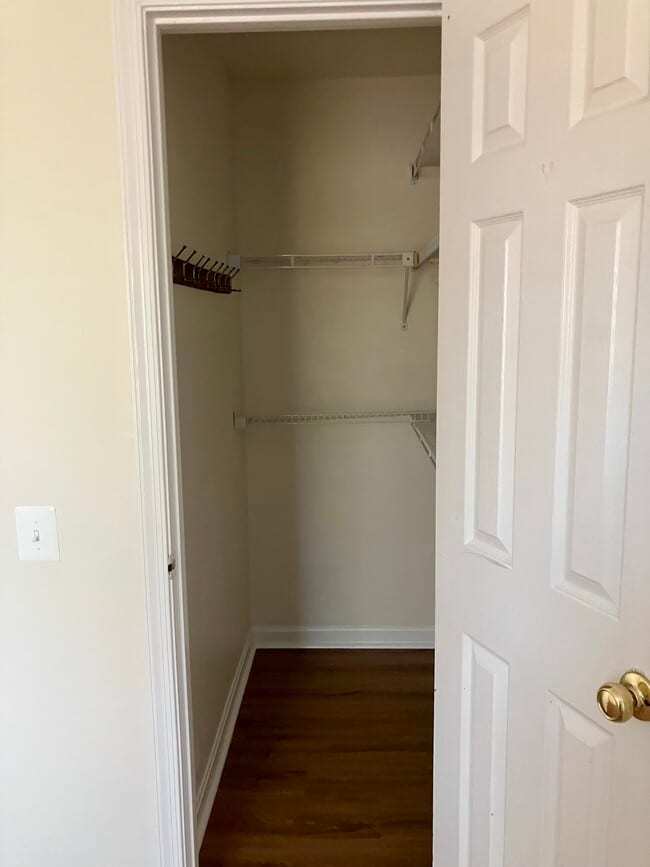 Bedroom 1 closet - 1137 Huntmaster Ter NE