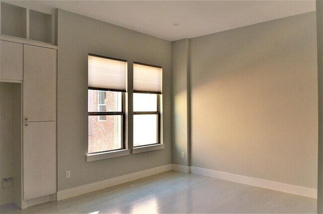 Building Photo - 1708 Winter St