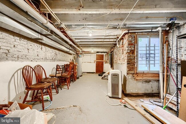 Building Photo - 131 N Patterson Park Ave