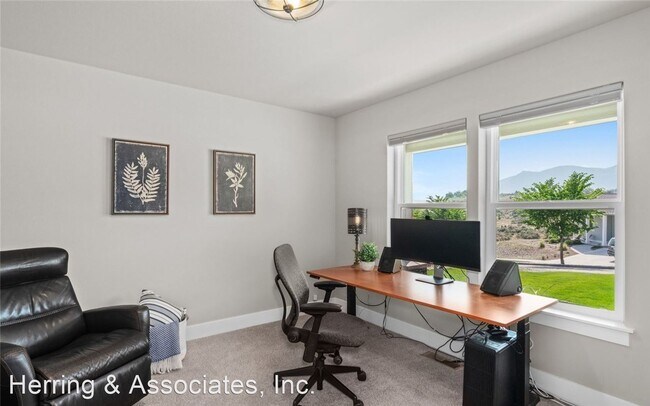 Building Photo - 3 br, 3 bath House - 3020 Riverview Lane