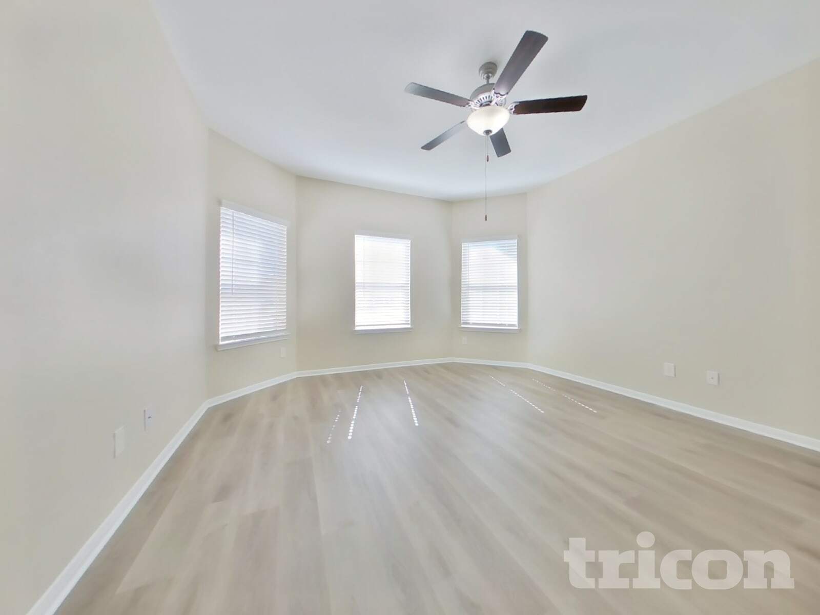 Building Photo - 401 Palomino Stand Dr