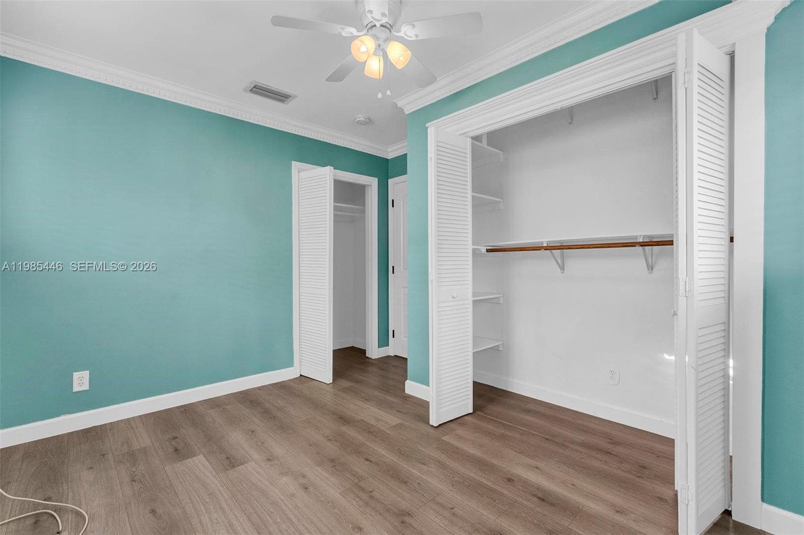 Building Photo - 211 SE 1st Ter