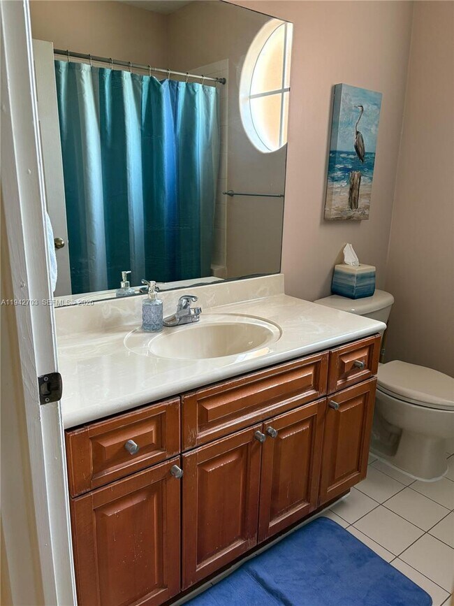 Building Photo - 5902 SW 166th Ct