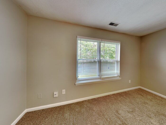 Building Photo - 5444 Adina Ct