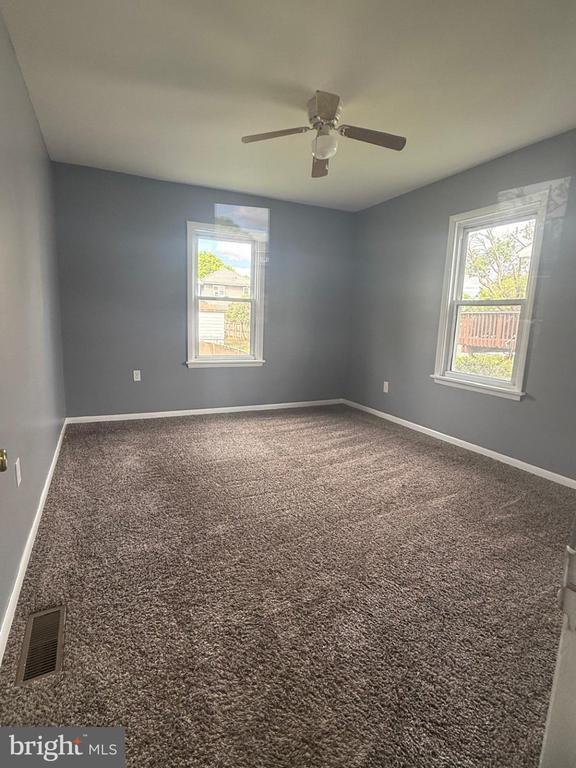 Building Photo - 75 Melrose Ave