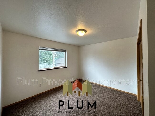 Building Photo - 1023 Cooley St