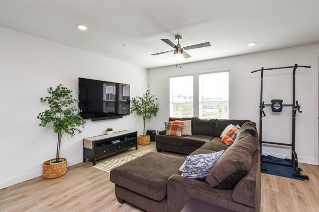Building Photo - 8905 Stablehand Mews