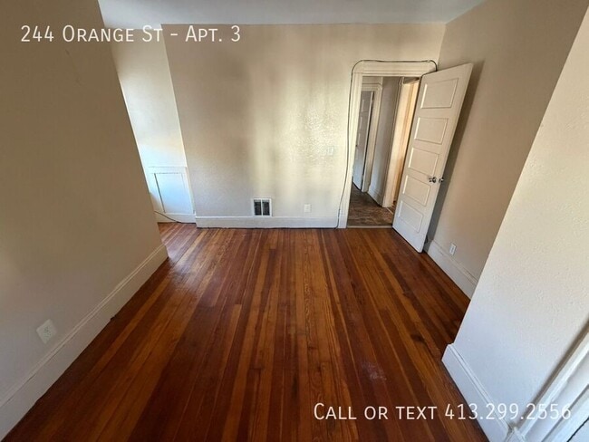 Building Photo - 244 Orange St