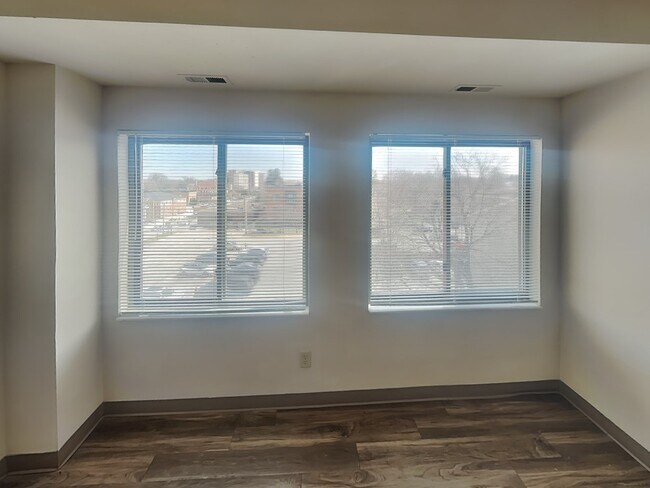 Building Photo - 200 Stanton Ave