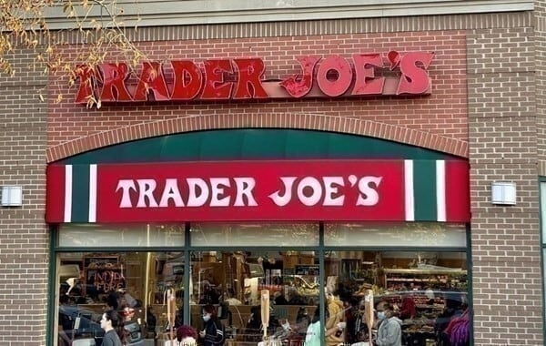 Building Photo - 100 Marion St