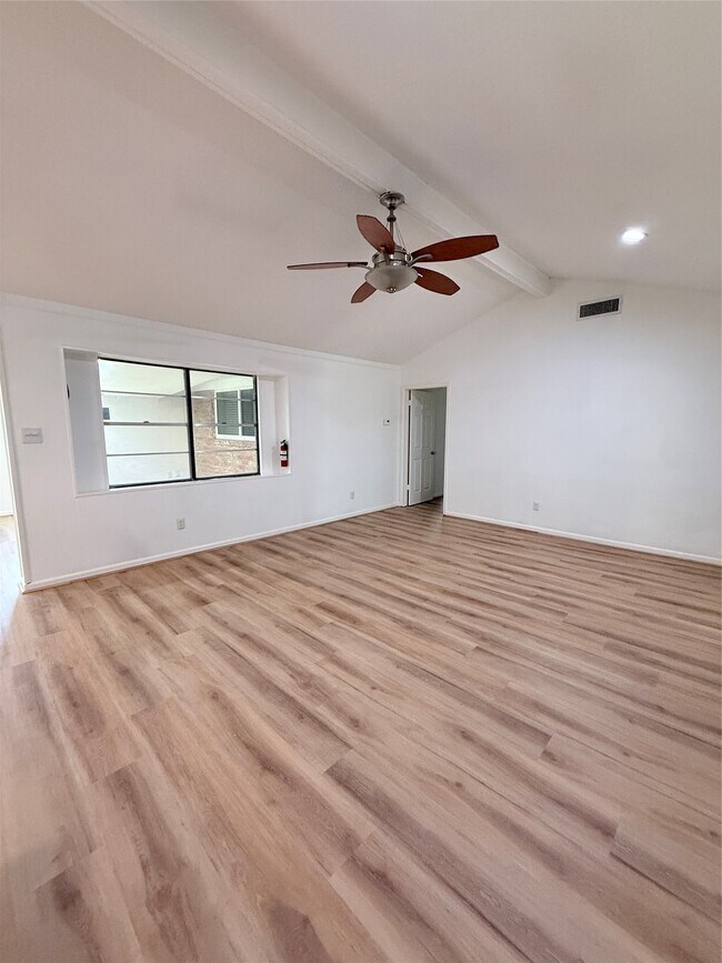 Building Photo - 12214 Corona Ln