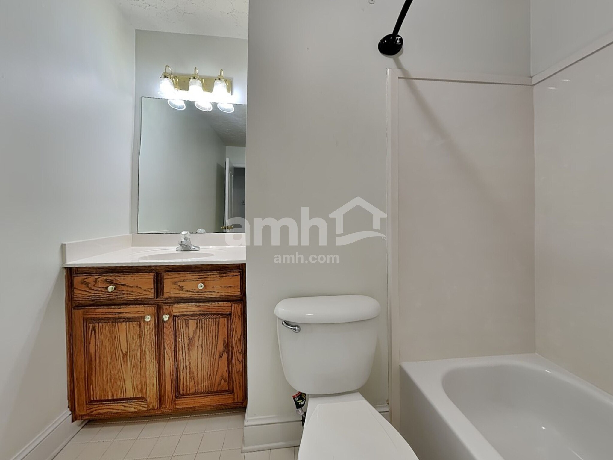 Building Photo - 6207 Chester Cv