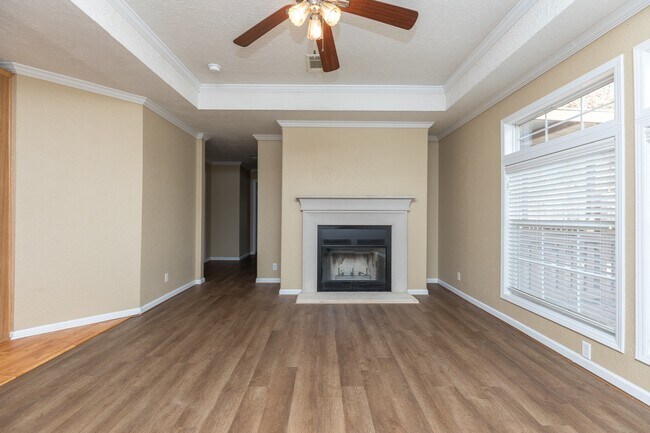 Building Photo - 11784 FM Rd 16