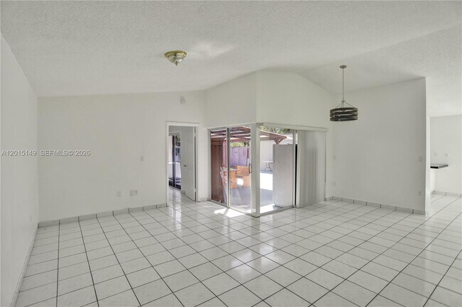 Building Photo - 11854 SW 210th St