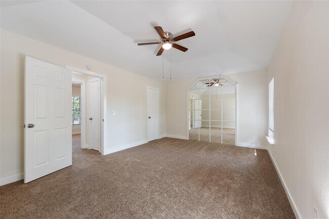 Building Photo - 5410 Forest Trails Dr