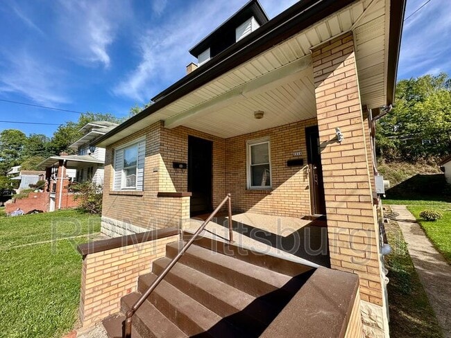 Building Photo - 2218 McMonagle Ave