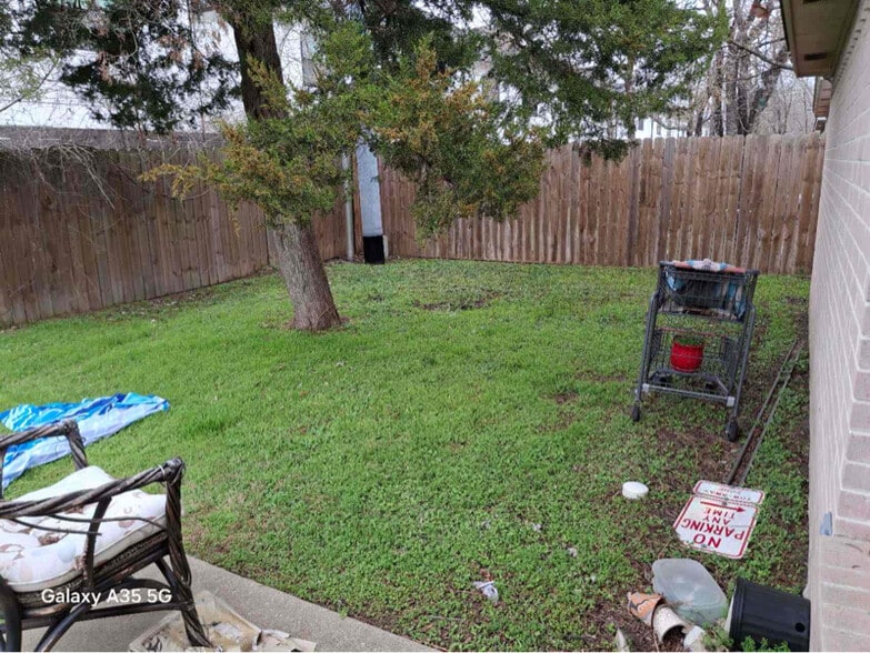 Building Photo - 129 Richards St