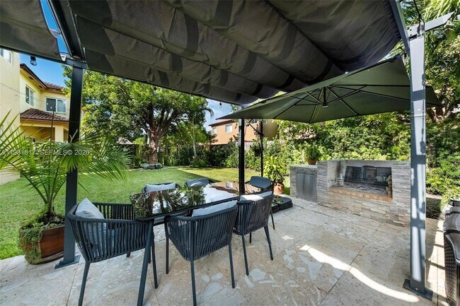 Building Photo - 22536 SW 94th Pl