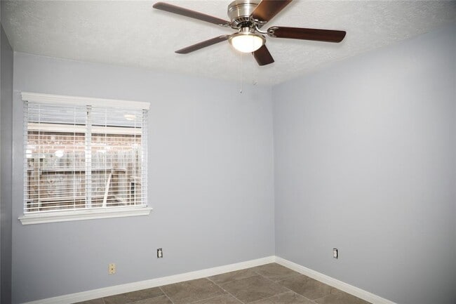 Building Photo - 17427 Lobo Trail