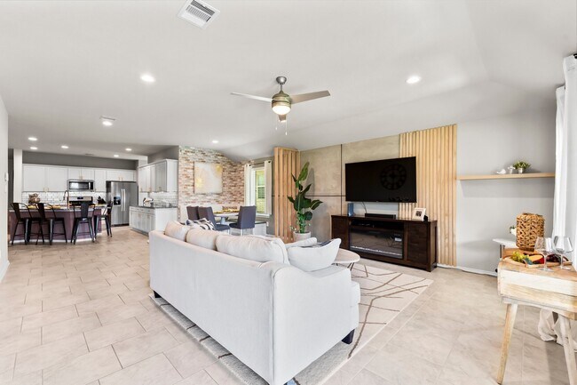 Building Photo - 3525 Pearl Mill Ln