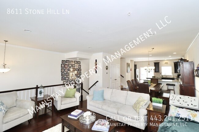 Building Photo - 8611 Stone Hill Ln