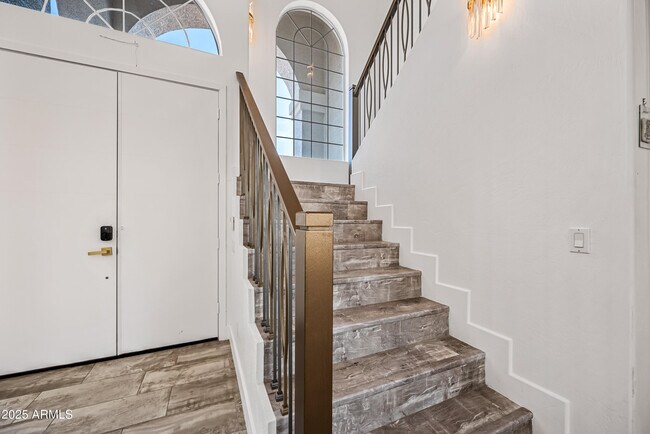 Building Photo - 15831 E Thistle Dr