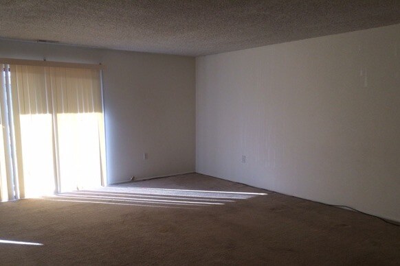 Building Photo - 1506 Edison Glen Terrace