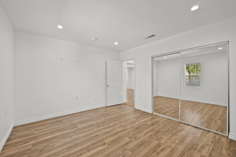Building Photo - 6712 Cedros Ave
