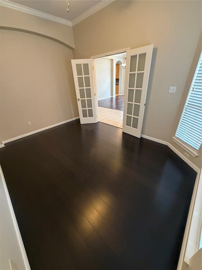 Building Photo - 8413 Sea Ash Cir