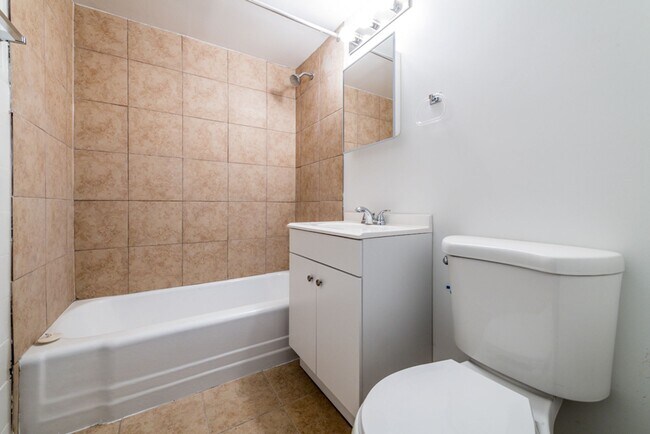 Building Photo - 8851 S Cottage Grove Ave