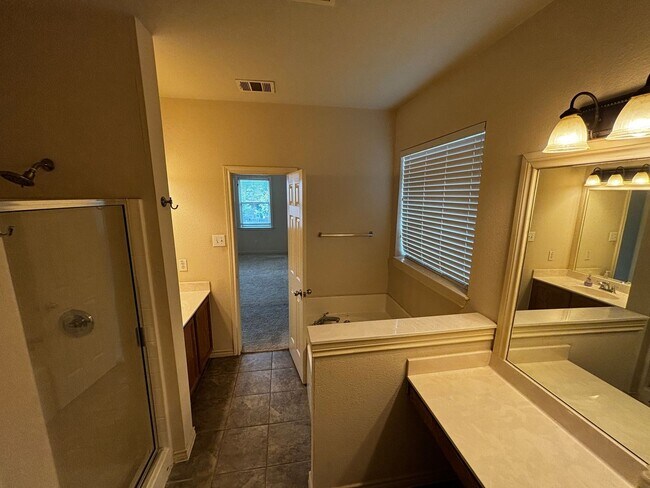 Building Photo - Charming 3 Bed, 2 Bath Home | 2,166 Sq Ft ...