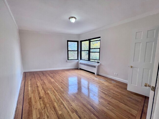 Floorplan - 12 Dongan Place