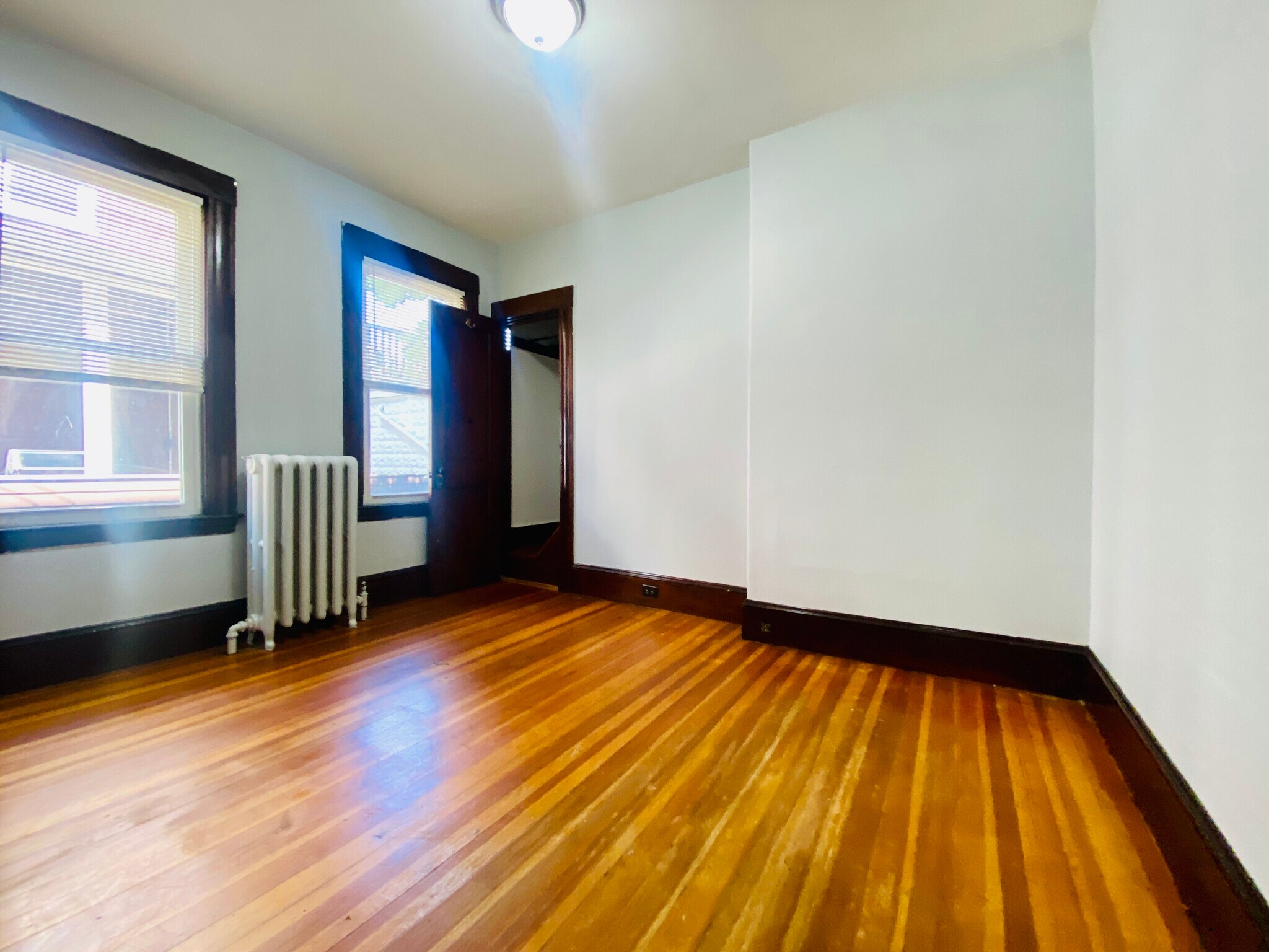 Building Photo - 39 Michigan Ave