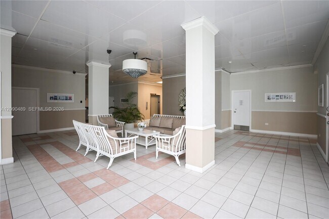 Building Photo - 7135 Collins Ave