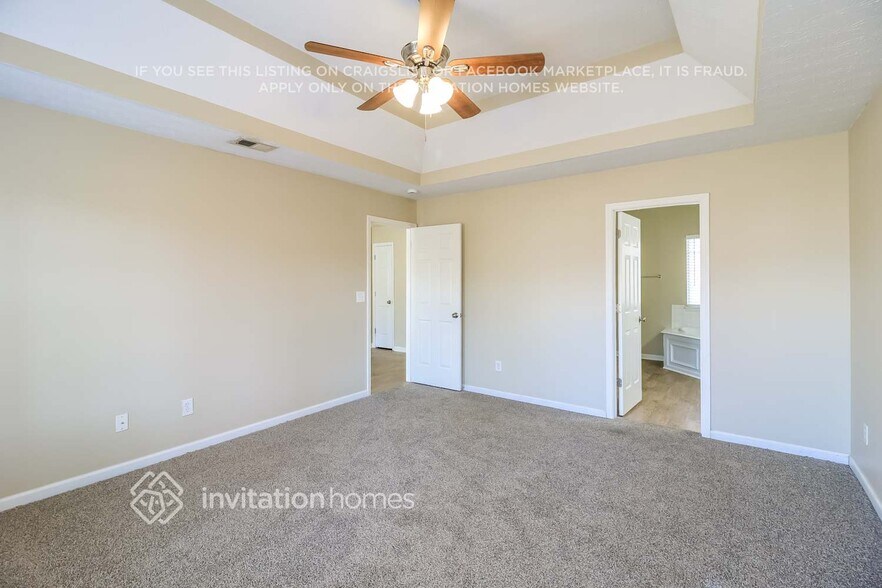 Building Photo - 721 White Dove Dr