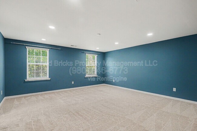 Building Photo - 14419 Rhodes Hall Dr