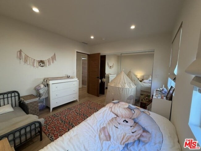 Building Photo - 1768 S Fairfax Ave